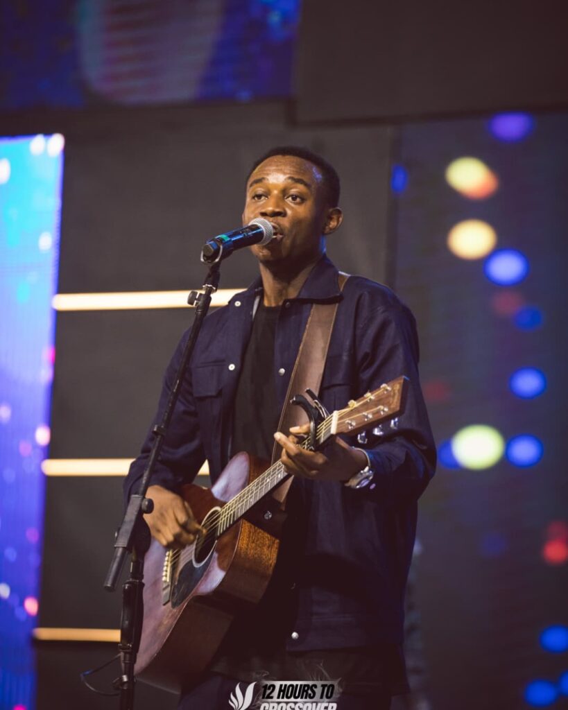 Kaestrings Biography