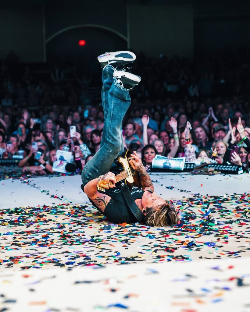 Keith Urban Biography 