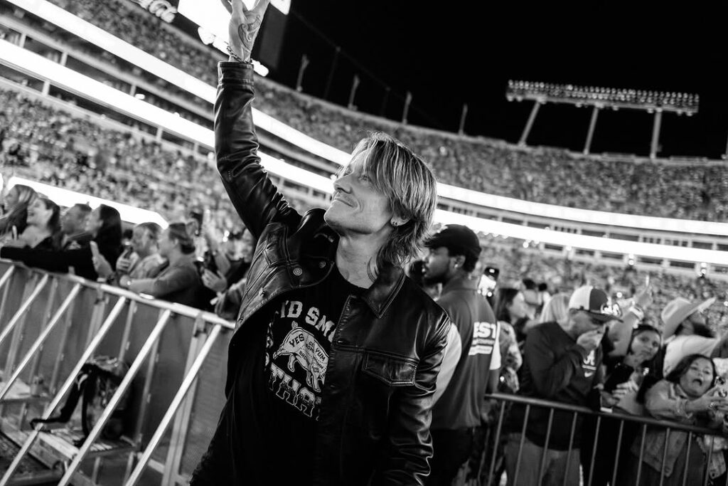 Keith Urban Biography 