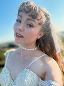 Meet Sophia Alis Parents Asim Ali And Brooke Ramseyer