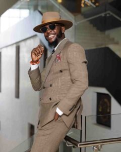 Frank Itom Biography